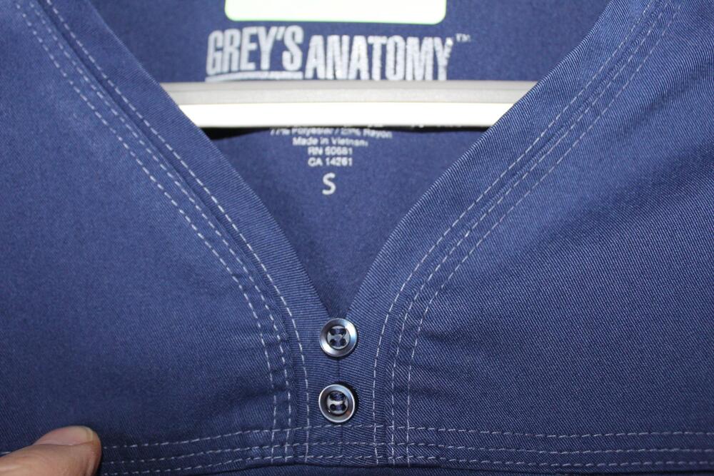 Grey's Anatomy Shirt Womens S Blue Short Sleeve V-Neck Pockets Workwear